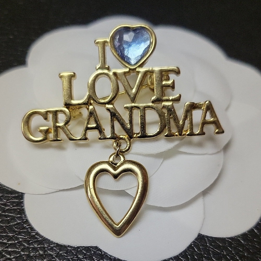 Vintage, I Love Grandma Brooch, Exc.Cond.